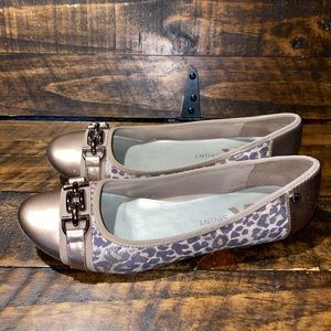 Anne Klein sport pink cheetah flat